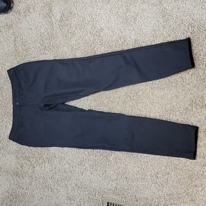 ladies sz 30 w Lululemon black skinny pants, NWOT